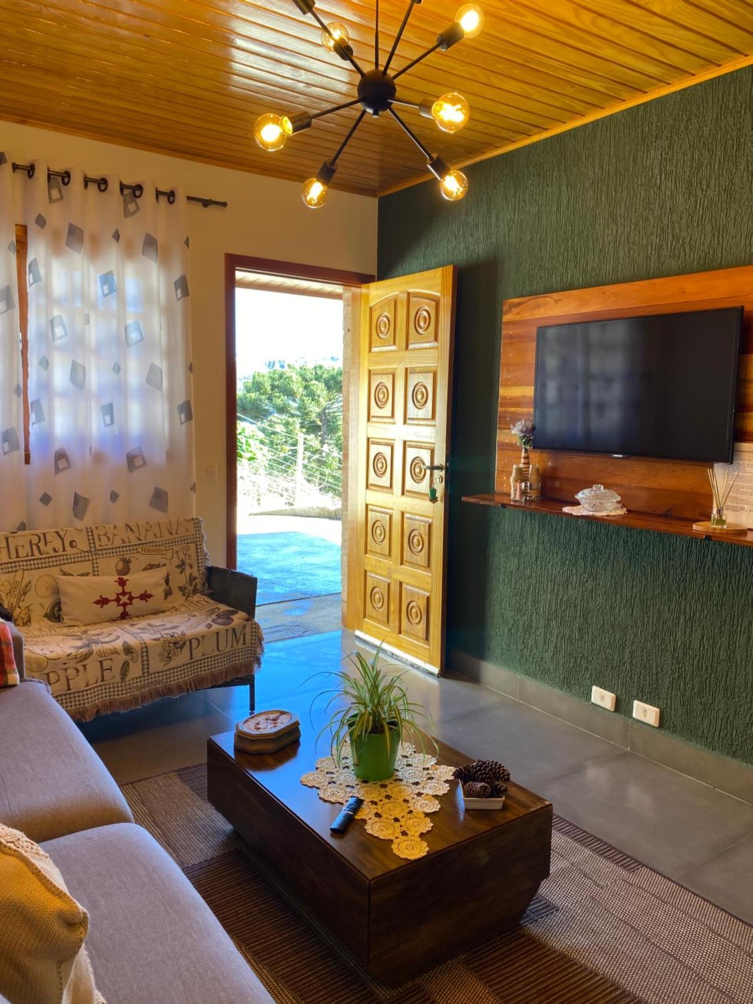 Appartamento Casa Aconchegante Na Montanha Campos do Jordão Esterno foto