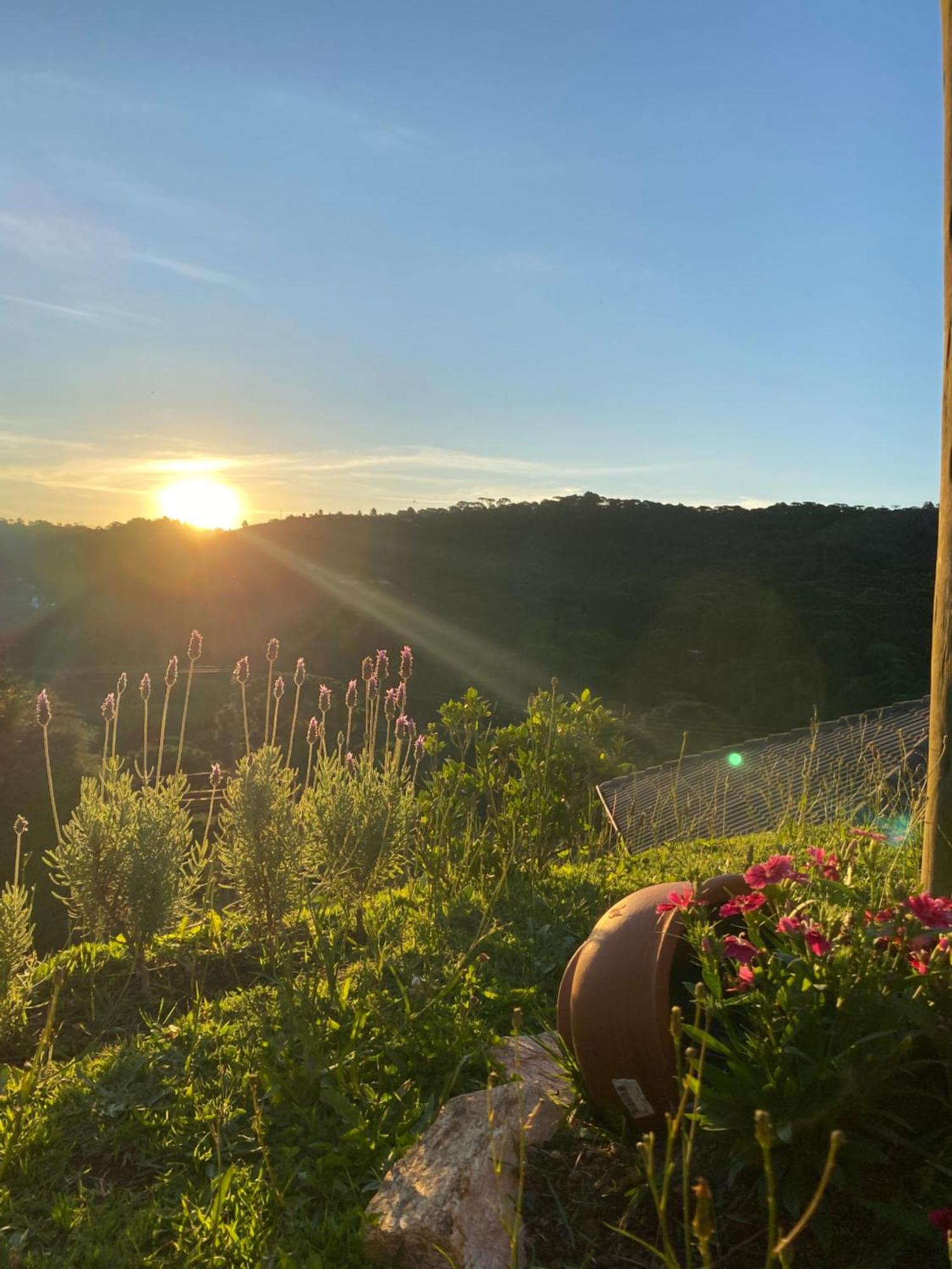 Appartamento Casa Aconchegante Na Montanha Campos do Jordão Esterno foto